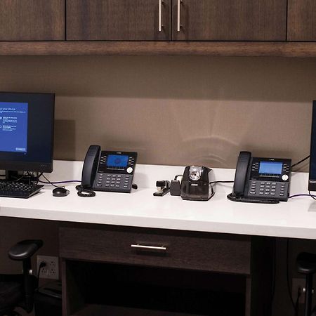 Hampton Inn & Suites Erie Bayfront Luaran gambar