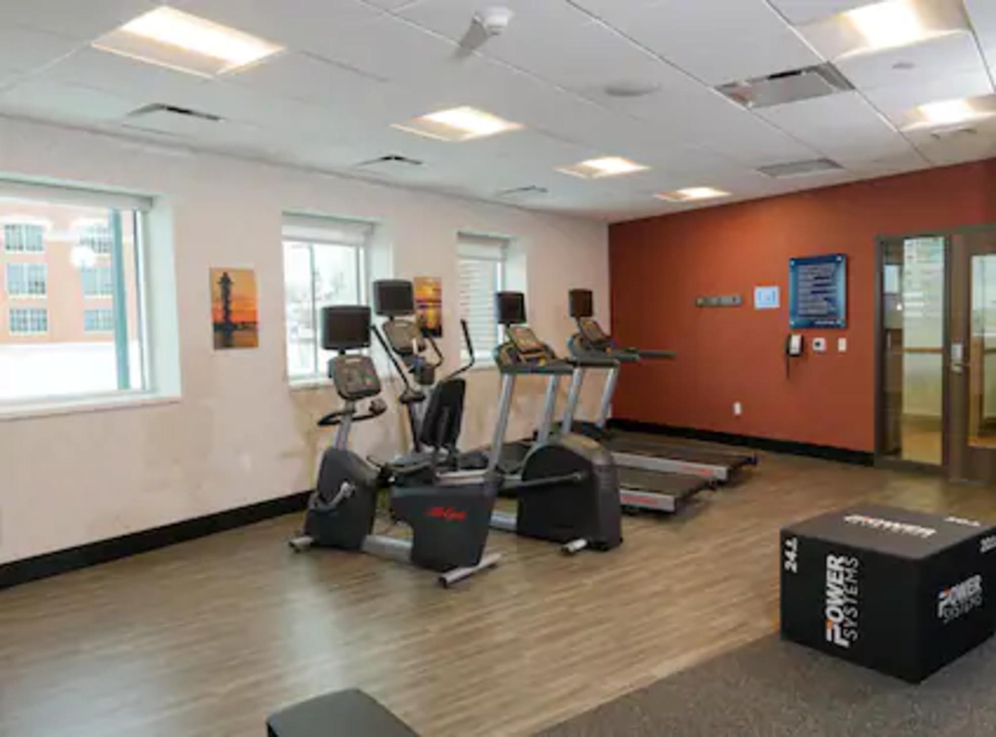 Hampton Inn & Suites Erie Bayfront Luaran gambar