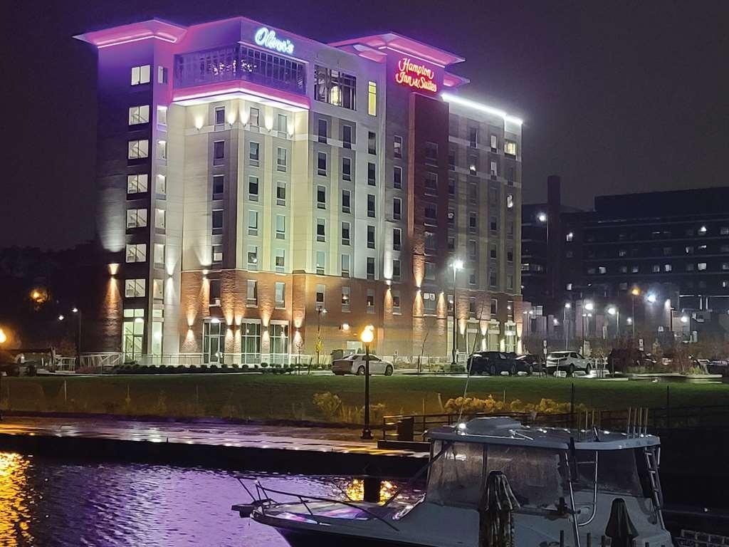 Hampton Inn & Suites Erie Bayfront Luaran gambar