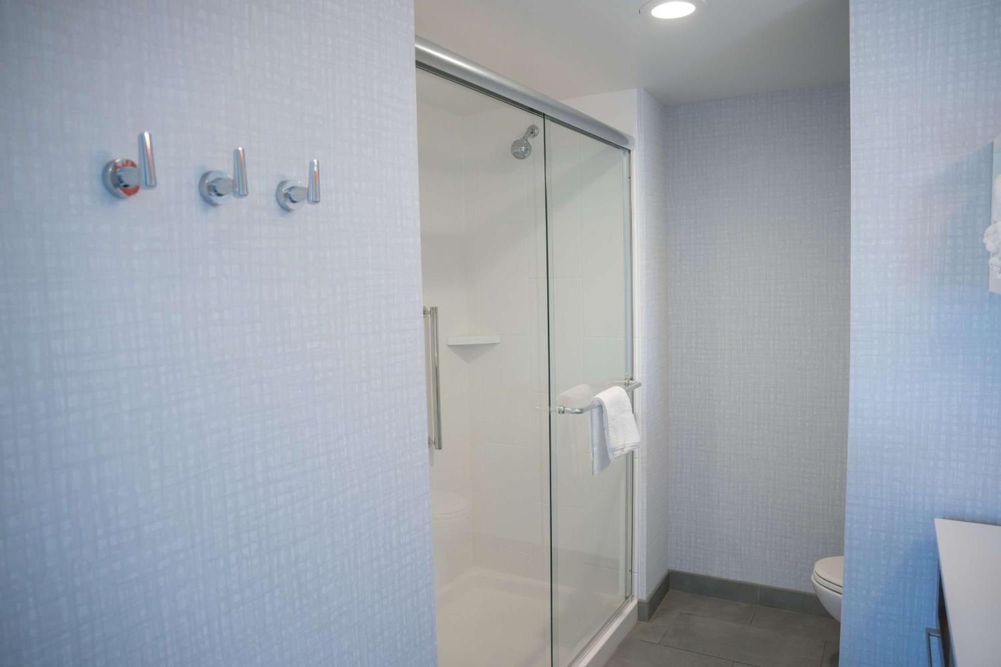 Hampton Inn & Suites Erie Bayfront Luaran gambar