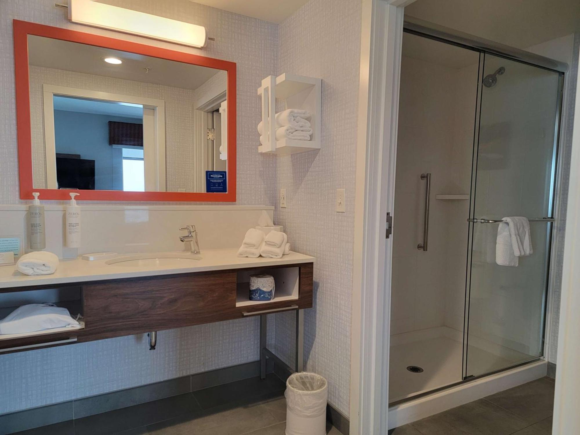 Hampton Inn & Suites Erie Bayfront Luaran gambar