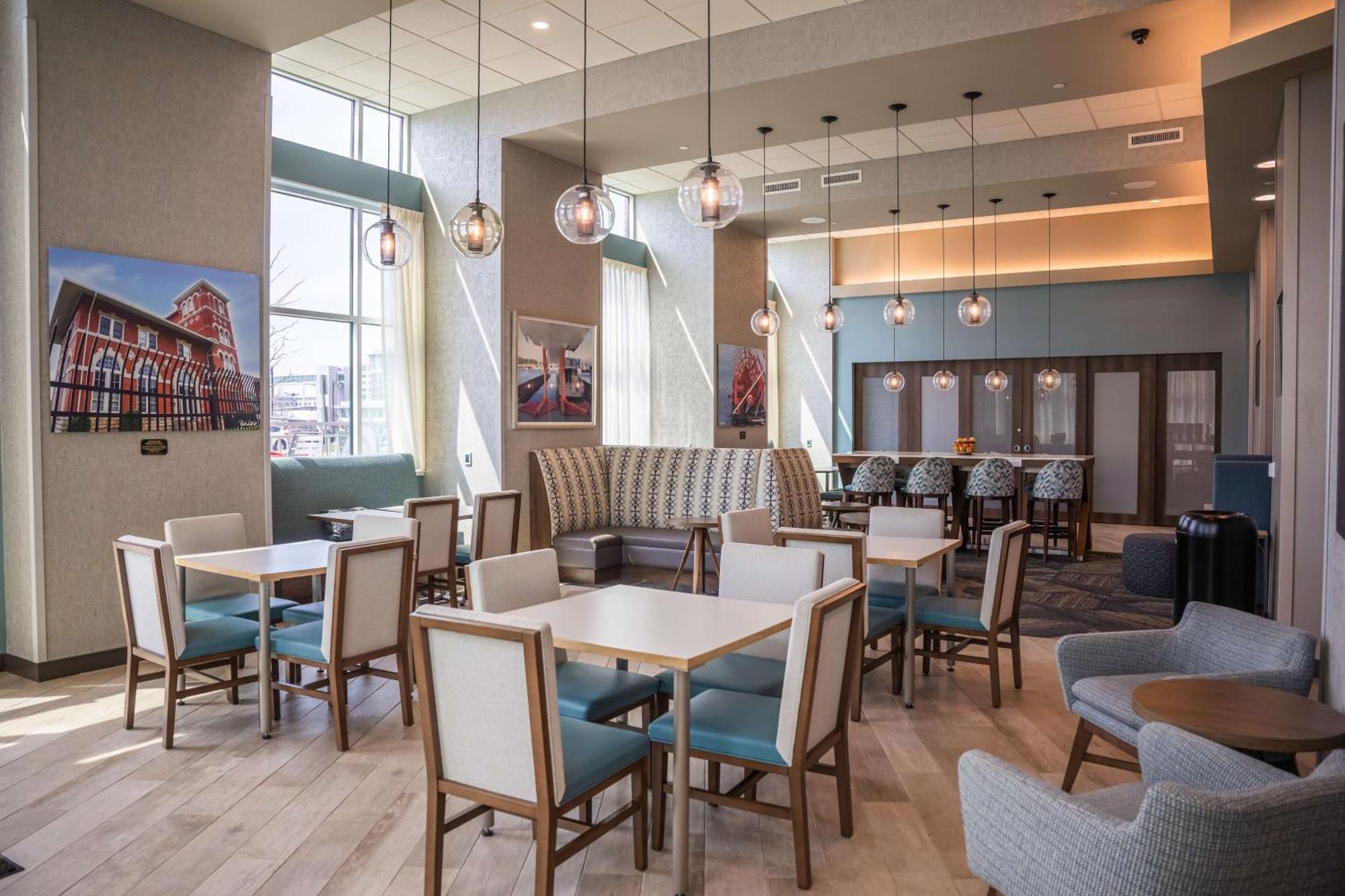 Hampton Inn & Suites Erie Bayfront Luaran gambar