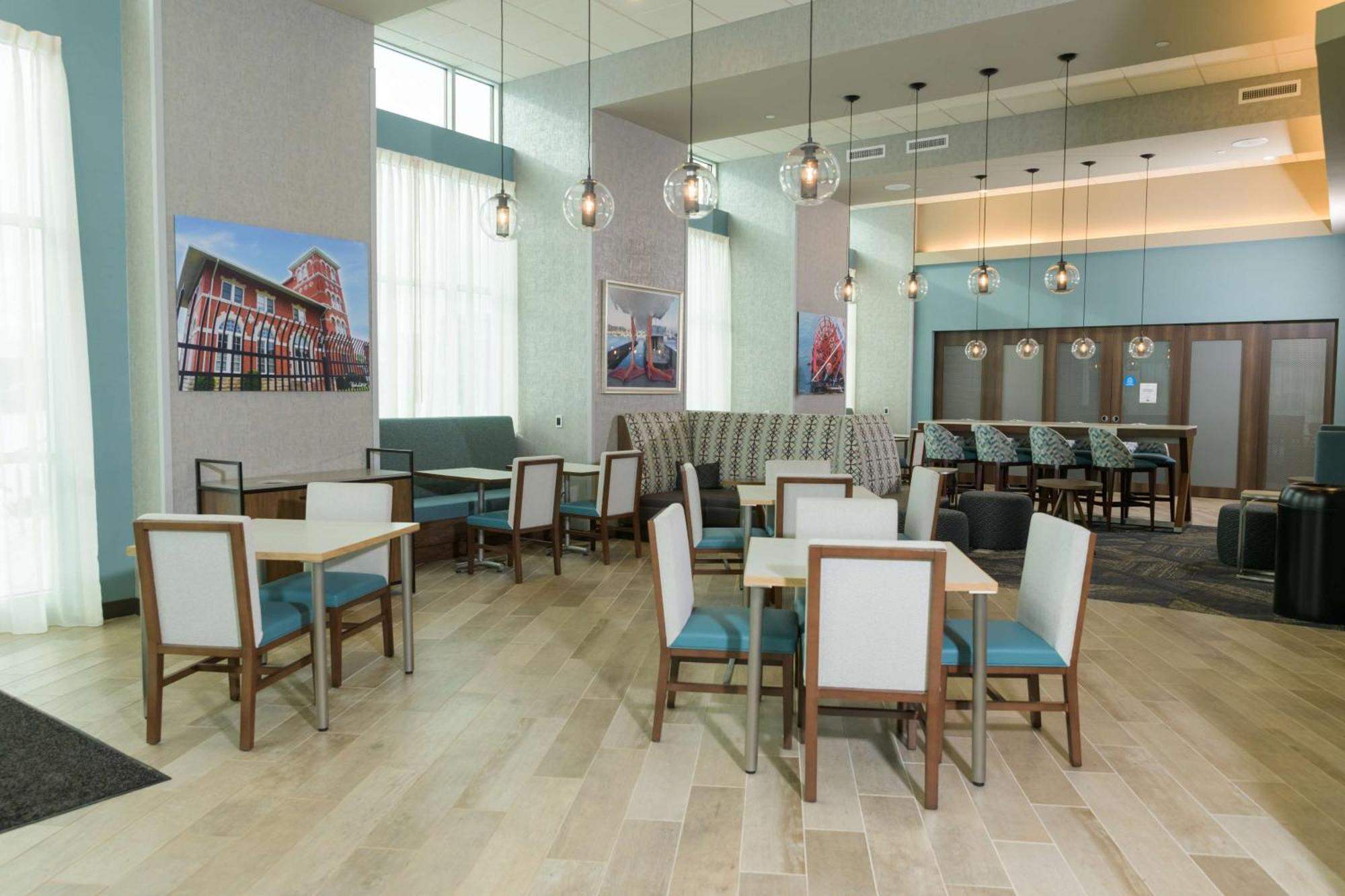 Hampton Inn & Suites Erie Bayfront Luaran gambar